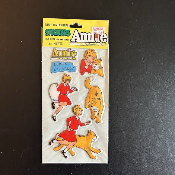 Vintage Little Orphan Annie Three Dimensional Sticker Set 1981 Unopened - Picture 1 of 3